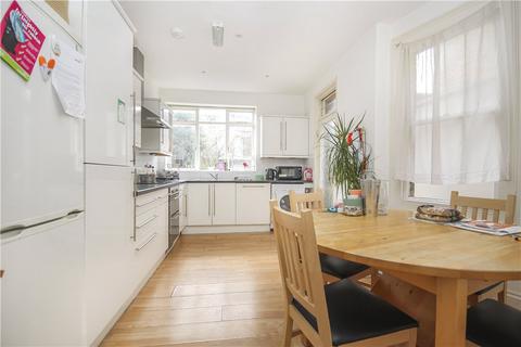 4 bedroom terraced house to rent - Barcombe Avenue, London, SW2