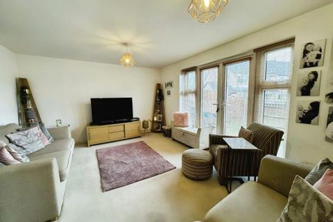 4 bedroom terraced house for sale - Carver Close, Swindon, SN3 4GJ