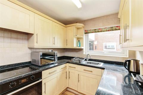 1 bedroom apartment for sale, Woodlands Road, Lytham St. Annes, Lancashire, FY8
