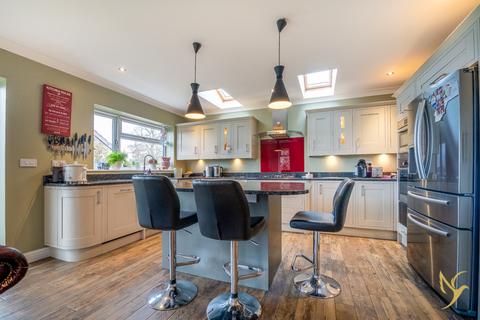 Grange Cottage Grange Lane, Lower Broadheath, Worcester, WR2 6RW