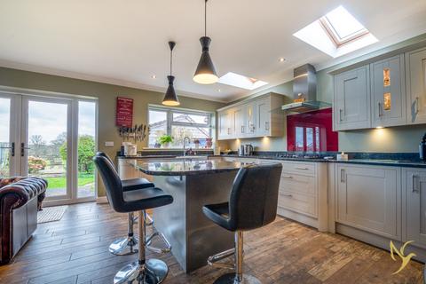 4 bedroom detached house for sale, Worcester WR2