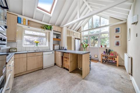 5 bedroom detached house for sale, Staines-upon-Thames, Surrey TW18