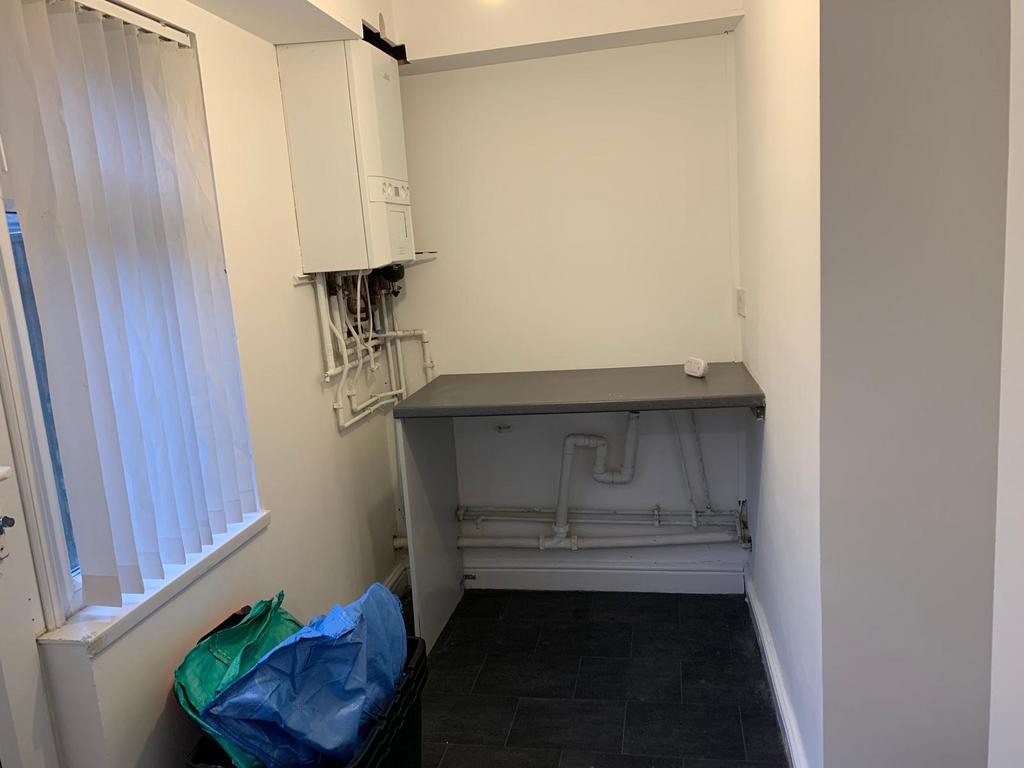 25 Fitzroy Street Utility -...