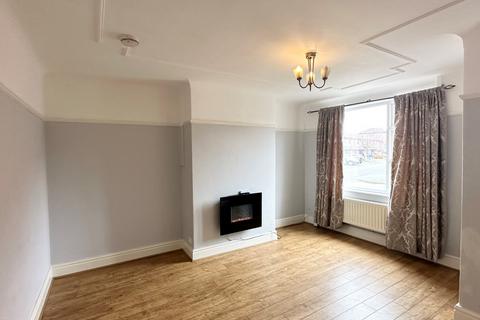 2 bedroom terraced house to rent, Lowther Street, Preston PR2