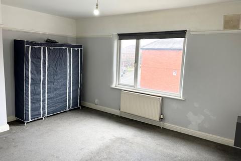 2 bedroom terraced house to rent - Lowther Street, Preston PR2