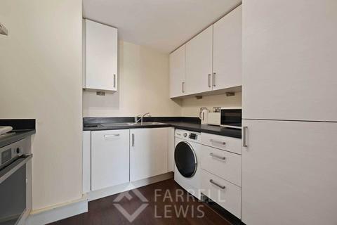 2 bedroom apartment for sale, Lankaster Gardens, London N2