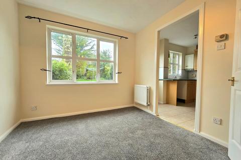 3 bedroom end of terrace house to rent - Vokes Close, Sholing
