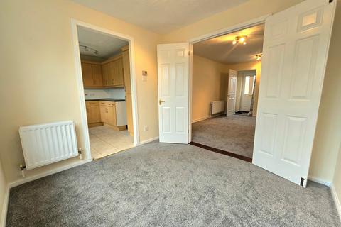 3 bedroom end of terrace house to rent - Vokes Close, Sholing
