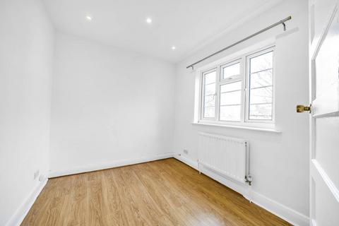 2 bedroom flat for sale, Poynders Court, Clapham, London, SW4