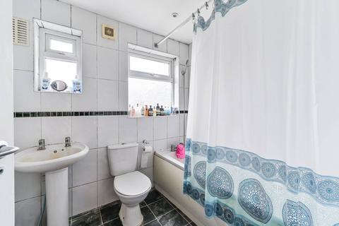 56 Springfield Road, Thornton Heath, CR7 8DY