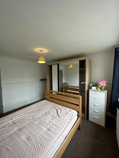 1 bedroom in a house share to rent - Room 1