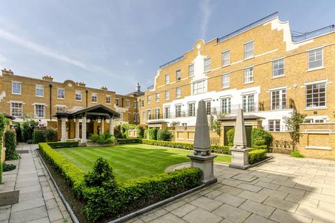 3 bedroom house to rent - Balniel Gate, Pimlico, London, SW1V