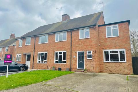 8 Barley Close, Wallingford, OX10 9BX