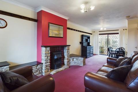 67 Buttmead, Blisworth, Northampton, NN7 3DQ