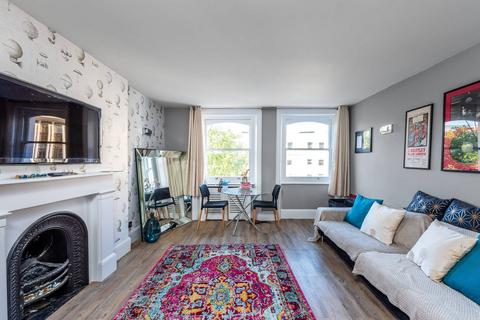 2 bedroom flat to rent, Beaufort Gardens, Knightsbridge, London, SW3
