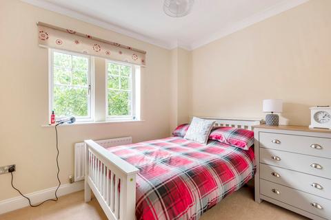 5 Micklethwaite Mews, Wetherby, LS22 5LB