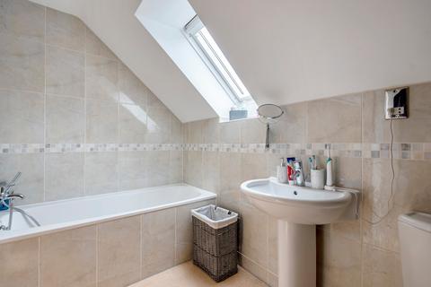 5 Micklethwaite Mews, Wetherby, LS22 5LB
