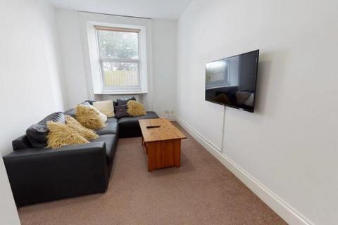 5 bedroom flat to rent, Greenbank Terrace