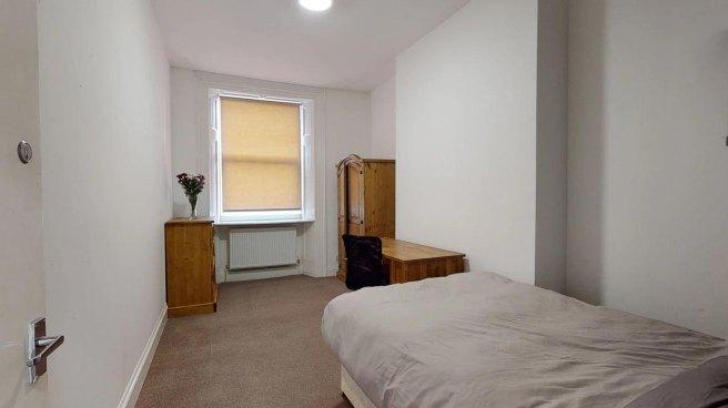 Greenbank-terrace-pl4-8qf-955082