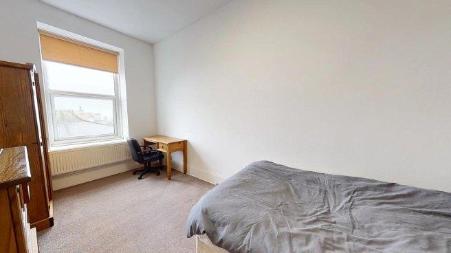 Greenbank-terrace-pl4-8qf-955113