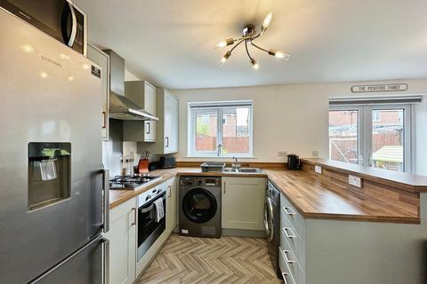 9 Hardys Drive, Radcliffe, Manchester, M26 2TL