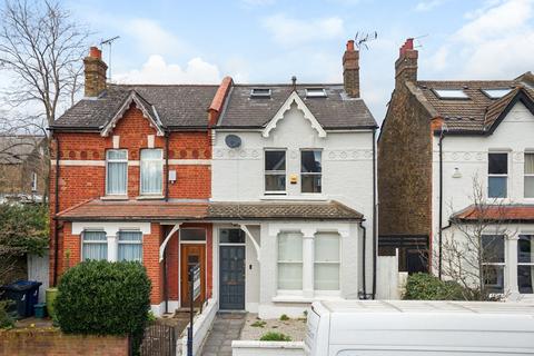 4 bedroom semi-detached house for sale, London W13
