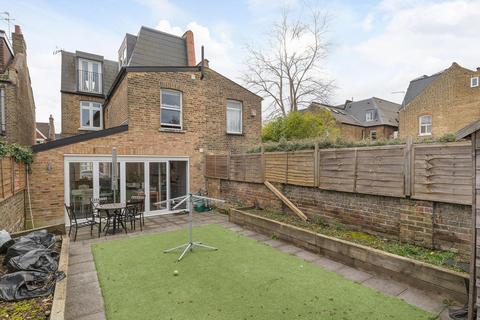 4 Arlington Road, London, W13 8PE
