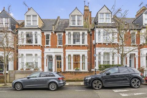 15b Waterlow Road, London, N19 5NJ