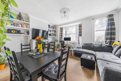 15b Waterlow Road, London, N19 5NJ