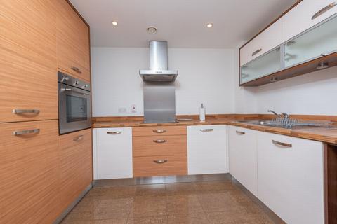 1 bedroom apartment to rent - Wallis Square, Farnborough, GU14