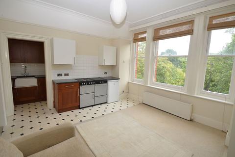 1 bedroom flat to rent, Gipsy Hill, Crystal Palace SE19