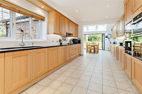 5 bedroom detached house for sale - Aldenham Grove, Radlett, Hertfordshire, WD7