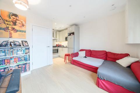 1 bedroom flat for sale - Sundial Court, Barnsbury Lane, Surbiton, KT5