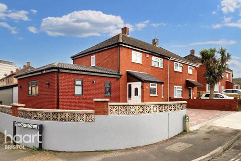 5 bedroom end of terrace house for sale - Hollisters Drive, Bristol