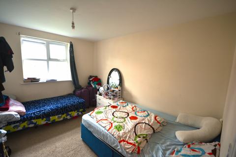 2 bedroom flat for sale, Thomasson Court, Bolton, BL1 4QQ