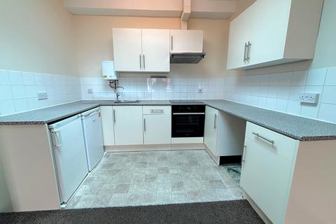 1 bedroom flat to rent, High Street, Rayleigh, Essex