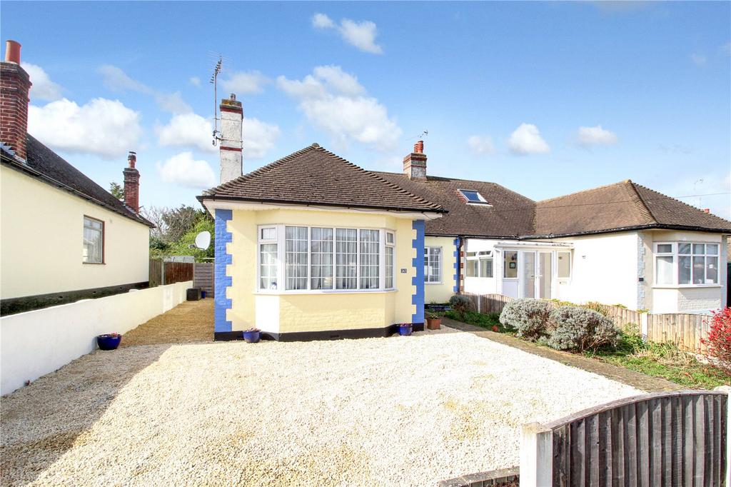 Elmsleigh Drive, LeighonSea, Essex... 3 bed bungalow for sale £400,000