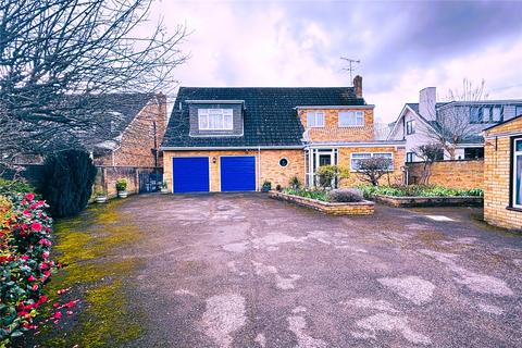 40 Hythe End Road, Wraysbury, Staines-upon-thames, TW19 5AR