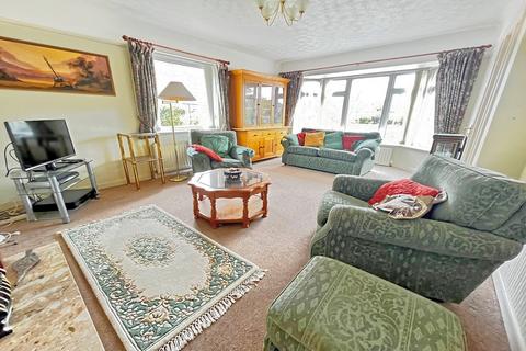 27 Barton Croft, Barton On Sea, New Milton, BH25 7BT