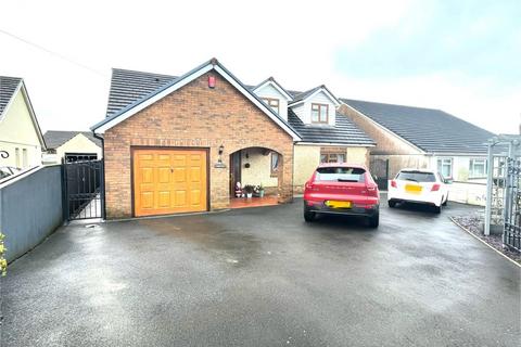 3 bedroom detached bungalow for sale, Bancffosfelen, Llanelli SA15