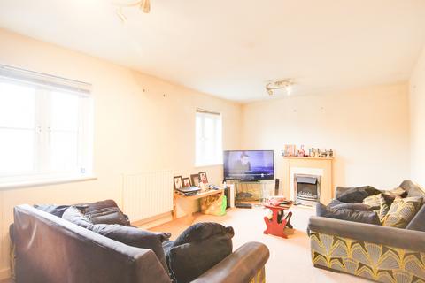 2 bedroom coach house for sale - Cosford Close, Kingsway, Gloucester, GL2