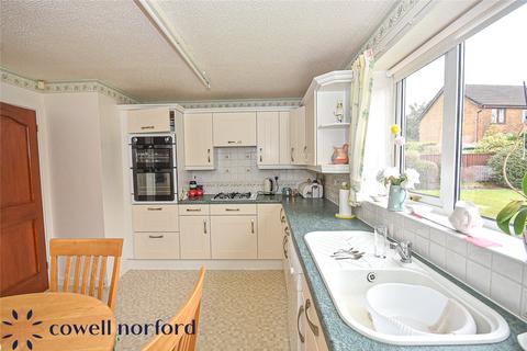 4 bedroom detached house for sale - Bamford, Rochdale OL11