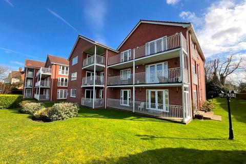 3 bedroom apartment for sale, Westcliffe Road, Southport PR8