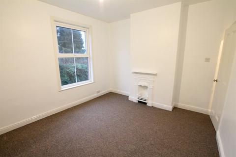 2 bedroom terraced house to rent, Butt Lane, HU17