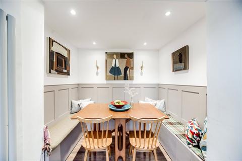 15, Broomfield Cottages Broomfield Road, London, N13 4NN