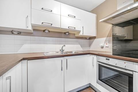 31 Hanson Close, Beckenham, BR3 1WJ