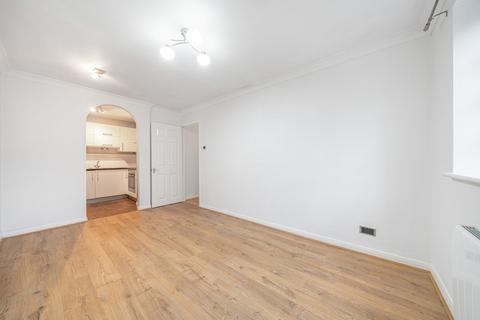 31 Hanson Close, Beckenham, BR3 1WJ