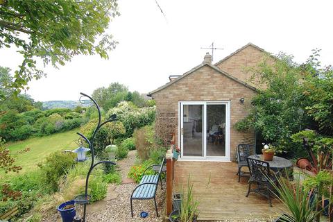 2 bedroom bungalow for sale, Birch Road, Kingscourt, Stroud, Gloucestershire, GL5