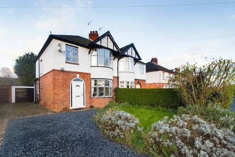 3 bedroom semi-detached house for sale, Grove Crescent, Worcester, Worcestershire, WR2