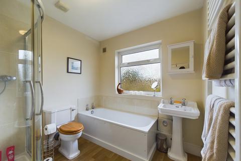 3 Grove Crescent, Worcester, WR2 5HH